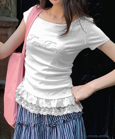 オフショルTロゴtシャツ肩リボントップス ワンショルダーカットソー ラインストーンロゴ 半袖カットソー 韓国風Tシャツ バレエコアY2Kトップス レースフリル夏服 83YICHANG-001