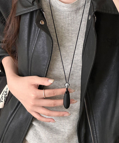 ドロップモチーフロングネックレス 韓国風 アクセサリーレディース大人可愛い シンプルネックレス長さ調節可能 プチプラニュアンスペンダントおしゃれ女性きれいめ首飾り 83YINGY-001
