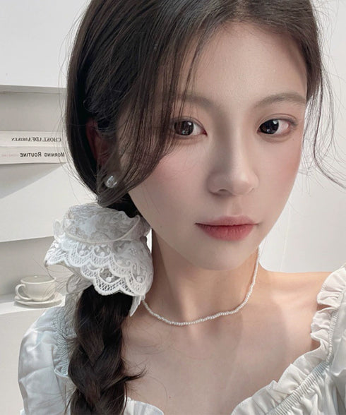 ボリュームレースシュシュ 大きめヘアゴム 大人可愛い ふんわりシニヨンシュシュ ハーフアップまとめ髪 おしゃれボニーテール簡単ヘアアレンジ 韓国風お団子ヘアグッズ 83AIYOU-002