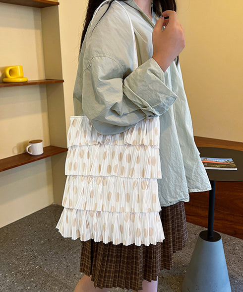 フリルトートバッグ レディース 肩掛け鞄 大人可愛いプリーツトート カジュアルきれいめ 肩掛けバッグ 大容量 韓国風バッグ おしゃれ 女性 ティアードバッグ 軽量 83CUHAN-001