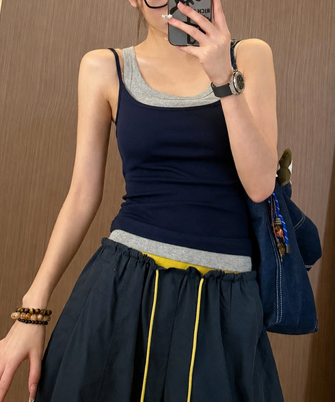 レイヤード風キャミソール 韓国風配色夏服 レディース 重ね着風キャミソール 細見えドッキング リブタンクトップ きれいめカジュアルインナー バイカラータンク着やせ 83FENGSE-003