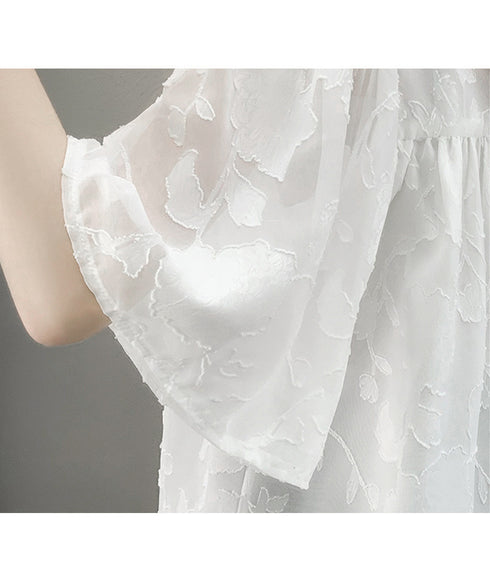 Vネックフリルブラウス 花柄刺しゅう夏服 レディース 半袖薄手 シャツブラウス 体型カバートップス きれいめ 大人可愛い フェミニン服 着やせ 人気ゆったりシャツ 83FENYUN-001