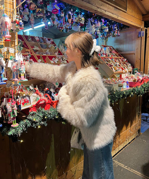 エコファーコート ファージャケット 冬服 レディース もこもこ フェイクファーアウター 高見え 暖かい 中綿入りコート ショート丈羽織り ふわふわ 秋冬韓国 上品 83FYMEI-001