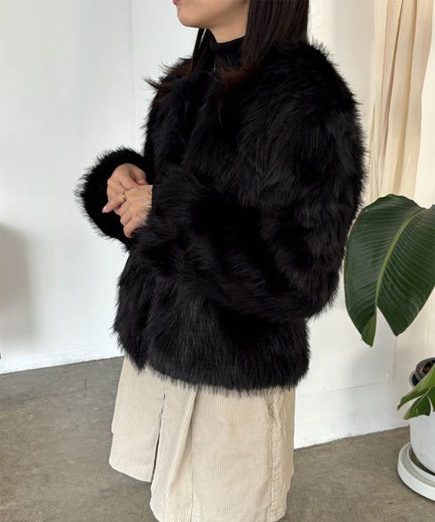 エコファーコート ファージャケット 冬服 レディース もこもこ フェイクファーアウター 高見え 暖かい 中綿入りコート ショート丈羽織り ふわふわ 秋冬韓国 上品 83FYMEI-001