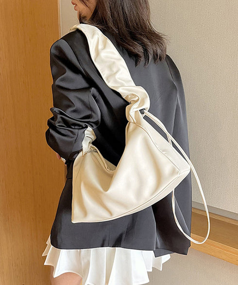 ギャザーショルダーバッグ ドロストバッグ レディース ドロストショルダーバッグ 2WAY ボディバッグ 軽量 大人カジュアル ワンショルダーバッグ フェイクレザー 83MAOREN-001