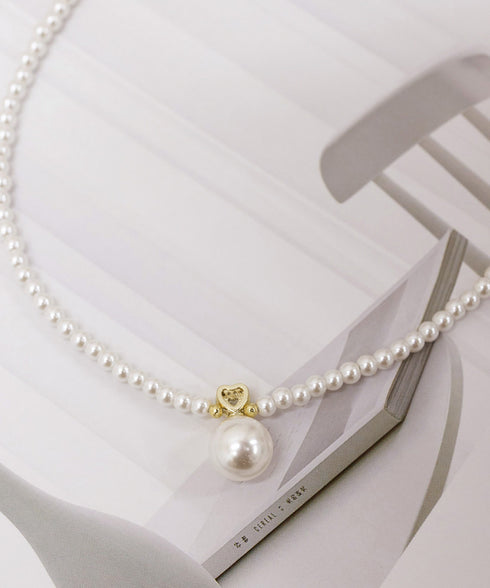 フェイクパールネックレスレディース 上品 鎖骨ネックレス フェミニン首飾り 韓国風ショートネックレス 大人可愛いアクセサリー華やかなパーティージュエリー きれいめ 83QH-005