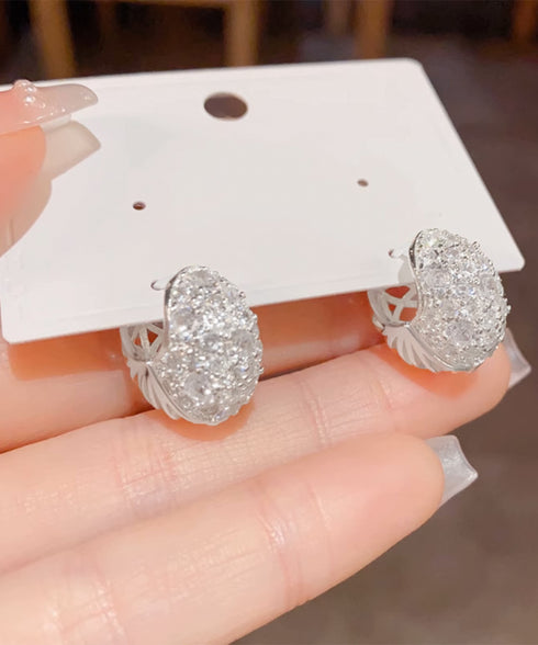 ビジューピアス韓国風 透かしピアス両耳用 オーバルピアスレディース 大人可愛いアクセサリー キラキラ 人気ピアス 華やか高見え 結婚式ピアス 高級感 誕生日ギフト 83QH-006