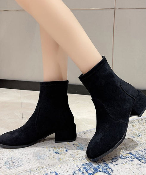 ショートブーツ レディース ブーティ韓国 スエードブーツ 疲れないブーティー おしゃれ アンクルブーツ スクエアトゥ 内ボア秋冬靴 ローヒール 歩きやすい美脚脚長 83RAJL-012