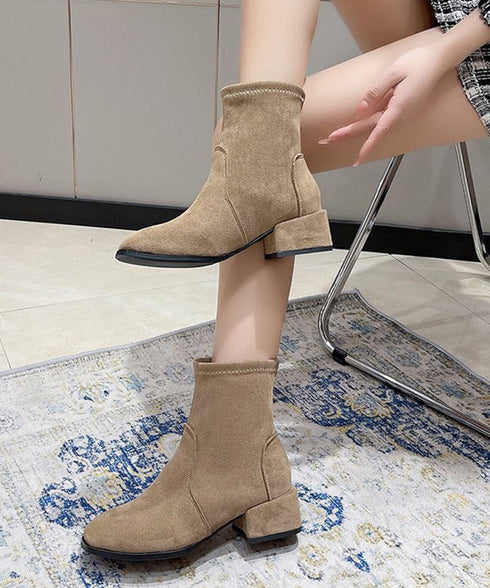 ショートブーツ レディース ブーティ韓国 スエードブーツ 疲れないブーティー おしゃれ アンクルブーツ スクエアトゥ 内ボア秋冬靴 ローヒール 歩きやすい美脚脚長 83RAJL-012