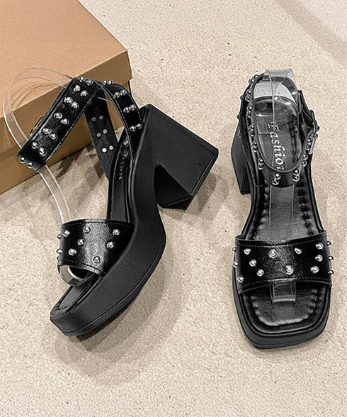 スタッズ 厚底サンダル チャンキーヒール レディース 歩きやすい カッコいいサンダル 太めヒール アンクルストラップ 美脚脚長 おしゃれサンダル メタリック 夏靴 83RAJL-021