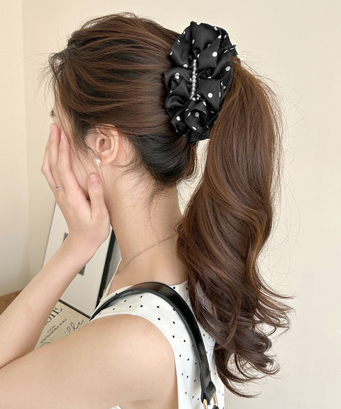 パールバナナクリップサテン風ヘアクリップ しっかり留まる大きめ髪留め 韓国風ヘアアクセサリー大人可愛い おしゃれハーフアップ 簡単ヘアアレンジグッズ ポニーテール 83SUIMIN-001