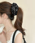 パールバナナクリップサテン風ヘアクリップ しっかり留まる大きめ髪留め 韓国風ヘアアクセサリー大人可愛い おしゃれハーフアップ 簡単ヘアアレンジグッズ ポニーテール 83SUIMIN-001