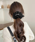 パールバナナクリップサテン風ヘアクリップ しっかり留まる大きめ髪留め 韓国風ヘアアクセサリー大人可愛い おしゃれハーフアップ 簡単ヘアアレンジグッズ ポニーテール 83SUIMIN-001