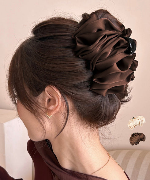 ボリュームシュシュバンスクリップ大人上品 大人可愛い 大きめヘアクリップ 小顔見え ボリュームフリル ヘアアクセサリー フェミニン 高見えまとめ髪 おしゃれ髪飾り 83SUIMIN-005