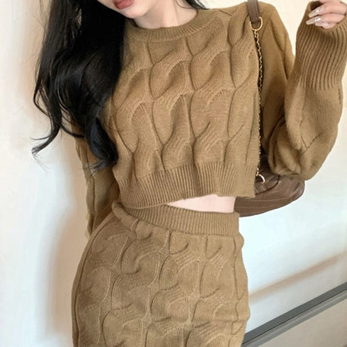 ニットトップス ミニスカートセットアップ 韓国上下2点セット ケーブルニット クルーネックニットセーター クロップド丈 大人可愛い ハイウエストタイトスカート秋冬 83SXH-003