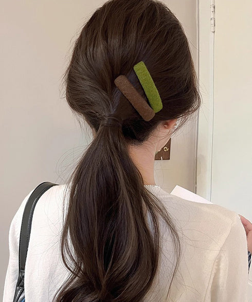 ウール調ヘアクリップ2点セットスリーピン フェルト風前髪クリップ跡がつかない 大人可愛いパッチンピンシンプル おしゃれヘアアクセサリーレトロ髪飾り起毛素材ヘアピン 83TTONG-001
