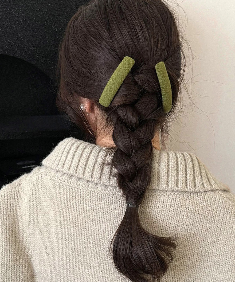 ウール調ヘアクリップ2点セットスリーピン