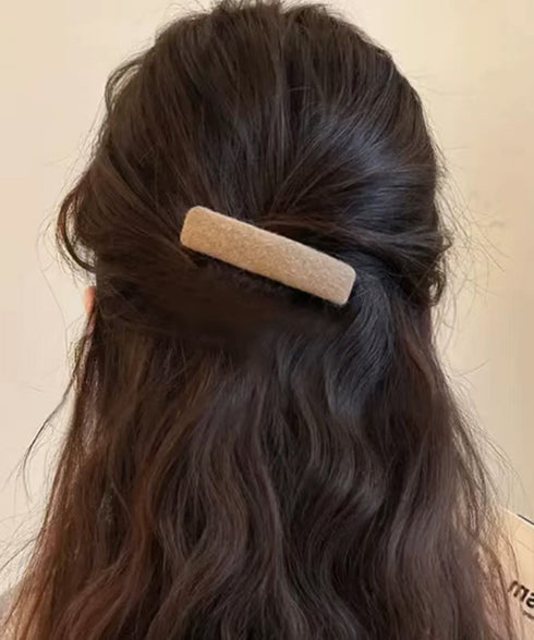 ウール調ヘアクリップ2点セットスリーピン フェルト風前髪クリップ跡がつかない 大人可愛いパッチンピンシンプル おしゃれヘアアクセサリーレトロ髪飾り起毛素材ヘアピン 83TTONG-001