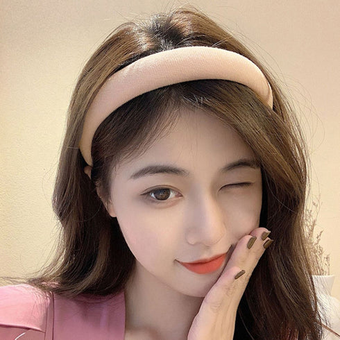 カチューシャ 幅広 ヘアアクセサリー小顔 レディース 大人可愛い 韓国風 ワイドカチューシャ 洗顔 痛くない ヘアアレンジ プチプラ 髪留め カジュアル 髪飾り 83XTAO-001