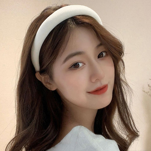 カチューシャ 幅広 ヘアアクセサリー小顔 レディース 大人可愛い 韓国風 ワイドカチューシャ 洗顔 痛くない ヘアアレンジ プチプラ 髪留め カジュアル 髪飾り 83XTAO-001