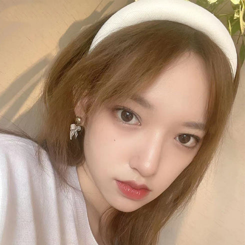 カチューシャ 幅広 ヘアアクセサリー小顔 レディース 大人可愛い 韓国風 ワイドカチューシャ 洗顔 痛くない ヘアアレンジ プチプラ 髪留め カジュアル 髪飾り 83XTAO-001