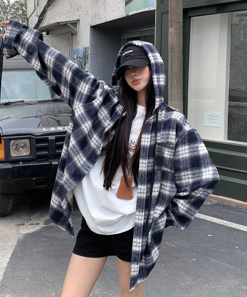 チェック柄フーデッドシャツレディース秋冬 微起毛BIGフードシャツ オーバーサイズシャツジャケット ミディアム丈レトロチェックシャツ ゆったりこなれ感秋服アウター 83YIGULI-001