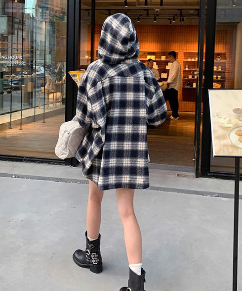 チェック柄フーデッドシャツレディース秋冬 微起毛BIGフードシャツ オーバーサイズシャツジャケット ミディアム丈レトロチェックシャツ ゆったりこなれ感秋服アウター 83YIGULI-001