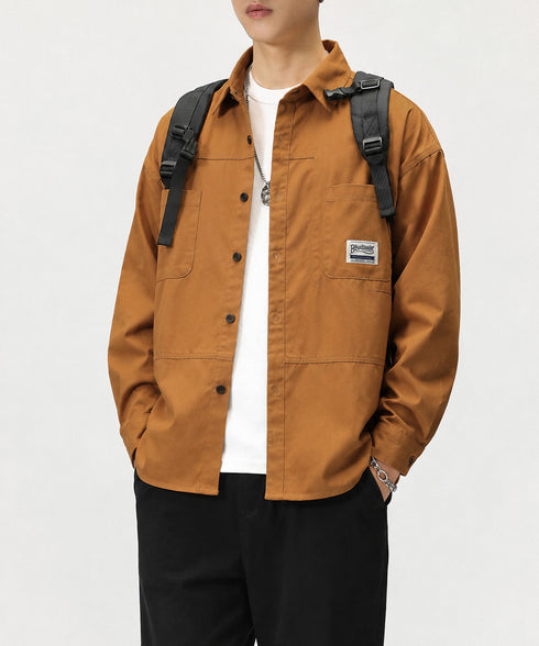 ワンポイントロゴシャツ長袖 メンズ春秋服 カジュアルシャツ無地 ヴィンテージ風ゆったりポケット付きライトアウター 韓国風トップスおしゃれ アメカジシャツ体型カバー 84JIQI-007