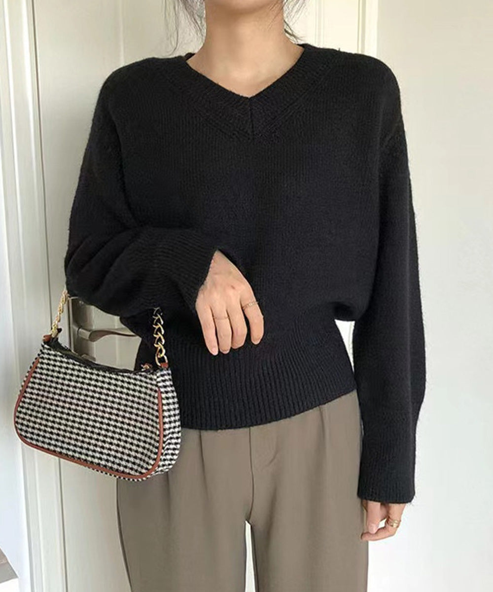 Vネックニットゆったりニットプルオーバー ブラック
