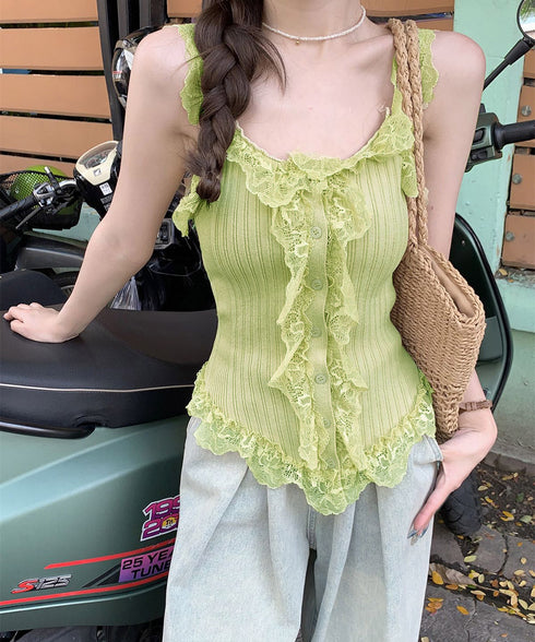 レースフリル ニットタンクトップ 韓国風 レディース レースドッキング ニットトップス 大人可愛い ノースリーブニットソー きれいめニットキャミソール インナー秋 84WANJIA-020