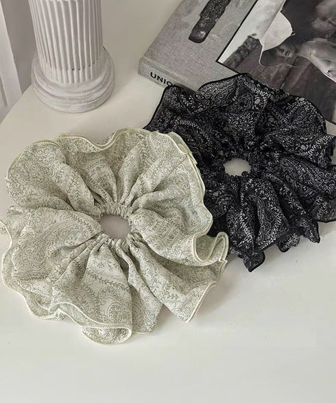 フリルシュシュ 大きめボリュームヘアゴム 韓国風フェミニンヘアアクセサリー ふんわりヘアシュシュ ボニーテール髪飾り 大人可愛いヘアアレンジ ハーフアップまとめ髪 84GUANIU-001