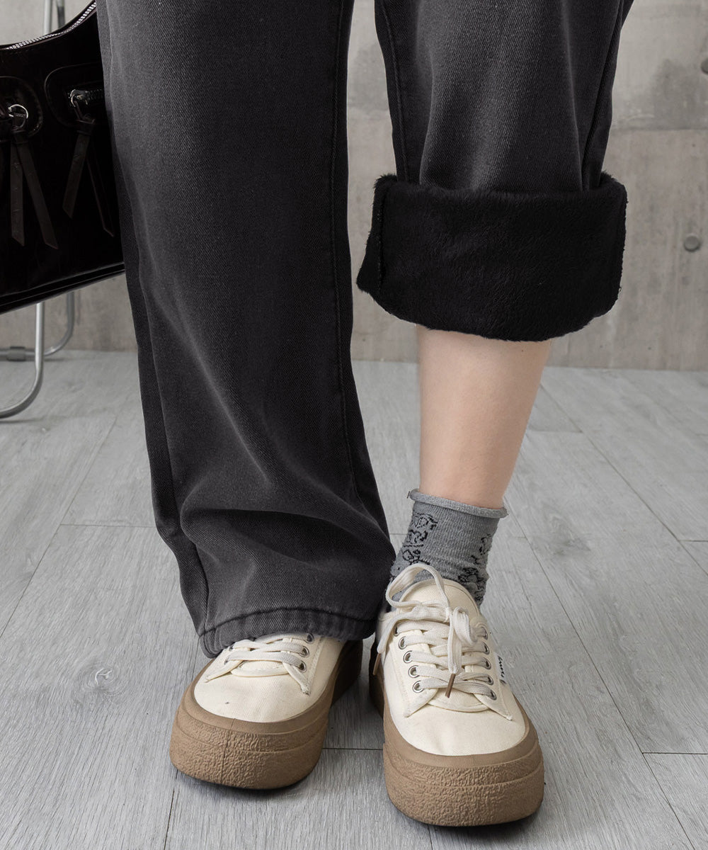 裏起毛デニムパンツウエスト調節ボタン付き