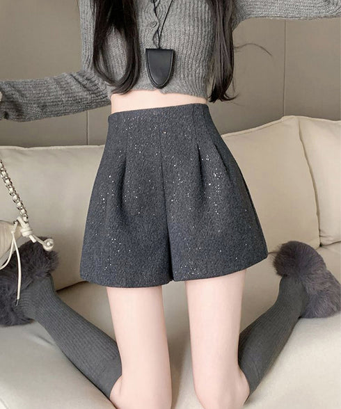 ラメツイード風ショートパンツハイウエスト 大人可愛いAラインショーパン キラキラ タック短パン 春秋冬 美脚脚長 ミニ丈パンツ膝上丈 ワイドショートパンツ 着やせ 84GZYM-009