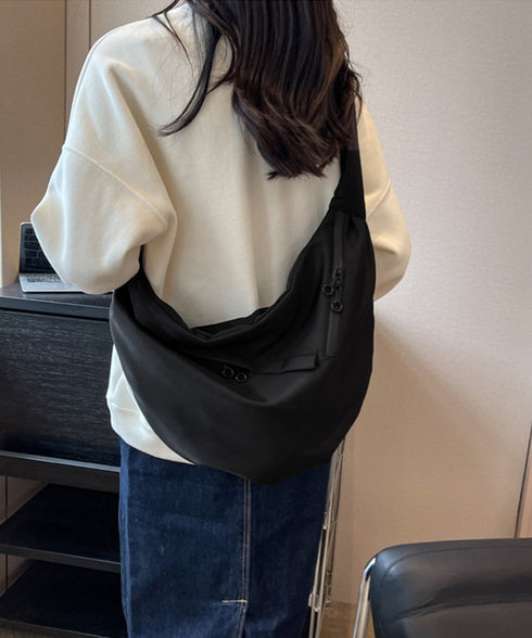 三日月型ショルダーバッグ大容量ナイロン鞄 ホーボーバッグレディース 肩掛け斜め掛けバッグ 韓国風ユニセックス A4多収納バッグ 大きめ軽量かばん カジュアル鞄旅行 84HBJP-006