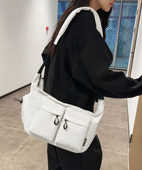 マルチポケットショルダーバッグナイロン鞄 多収納肩掛けバッグレディース ポケット多い 韓国風軽量バッグおしゃれ メッセンジャーバッグ 通学バッグ学生斜め掛けバッグ 84HBJP-008