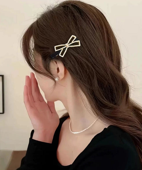 ヘアクリップ2個組リボンワニクリップミニ パールリボンピン きれいめ 前髪クリップキラキラ オシャレヘアアクセサリープチプラしっかり留まるヘアピン ビジュー髪飾り 84HG-002