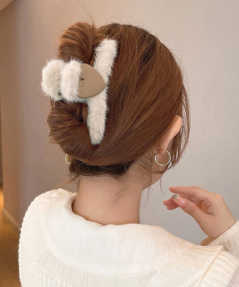 ヘアクリップ 韓国 ファーバンスクリップ 大人可愛い ふわふわ ヘアアクセサリー お洒落 髪留め ハーフアップ まとめ髪 便利グッズ ハート髪飾り 秋冬 きれいめ 84JLIAO-001