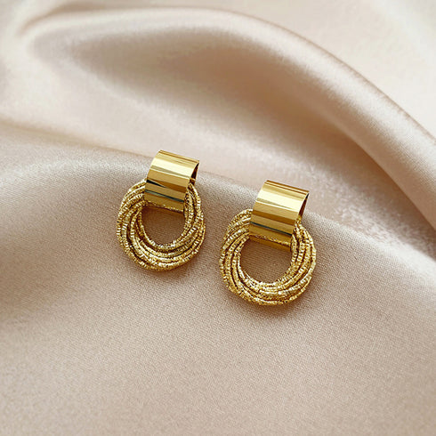 ピアス レディース 結婚式 アクセサリー おしゃれ ジュエリー ゴールド 上品 耳飾り 人気プレゼント 大人可愛い プチプラ お呼ばれ きれいめ フープピアス韓流 84QIYOU-001