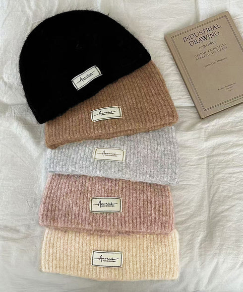 ロゴニット帽子レディース ニットキャップ おしゃれ リブニットビーニー ワンポイント秋冬帽子 防風防寒 小顔ぼうし あったか 韓国風 お出掛け防寒グッズワッチ帽子 84RUINENG-001