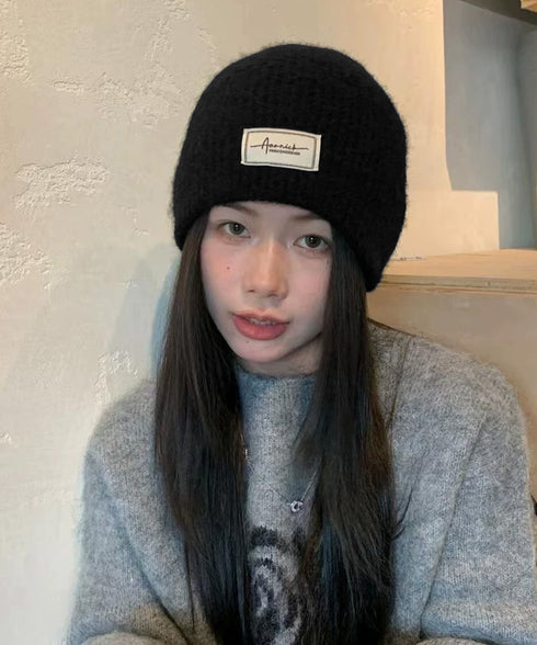 ロゴニット帽子レディース ニットキャップ おしゃれ リブニットビーニー ワンポイント秋冬帽子 防風防寒 小顔ぼうし あったか 韓国風 お出掛け防寒グッズワッチ帽子 84RUINENG-001