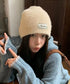 ロゴニット帽子レディース ニットキャップ おしゃれ リブニットビーニー ワンポイント秋冬帽子 防風防寒 小顔ぼうし あったか 韓国風 お出掛け防寒グッズワッチ帽子 84RUINENG-001