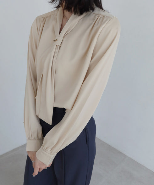 ボウタイ ブラウス レディース Vネック 韓国上品 スカーフタイブラウス オフィスカジュアル トップス 大人女性 とろみシャツ通勤長袖シャツブラウス 30代40代 84TIANHEYT-012