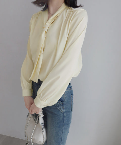ボウタイ ブラウス レディース Vネック 韓国上品 スカーフタイブラウス オフィスカジュアル トップス 大人女性 とろみシャツ通勤長袖シャツブラウス 30代40代 84TIANHEYT-012