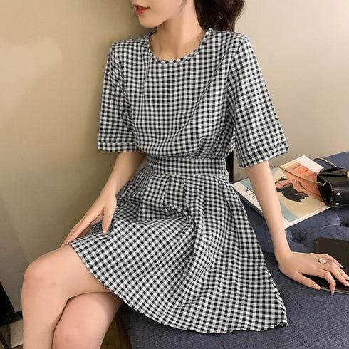 ギンガムチェックワンピース レディース夏 ミニワンピ バックオープンワンピース ウエストマーク レトロワンピ セクシー オルチャン ショート丈 大人ワンピ 膝上丈 84TIANHEYT-030