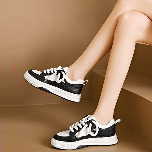 厚底スニーカー レディース ローカット 履きやすいシューズ 通勤通学 韓国ファッション おしゃれ 美脚スニーカー レースアップ カジュアルPUレザー 可愛い太紐 84TONGT-004