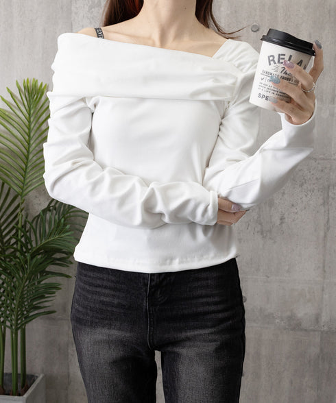 ワンオフショルダーTシャツ肩出しトップス レディース 大人カジュアル タイトTシャツ 韓国風 片方オフショルダーカットソー サイドギャザー セクシーtシャツ 無地 84WANJIA-023
