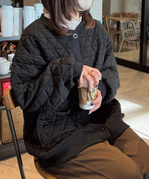 キルティングジャケット レディース 韓国 中綿ブルゾン ベースボールジャケット 羽織もの 防寒ジャンパー ライトアウター ポケット付き ノーカラージャケット着やせ 84YGL-004