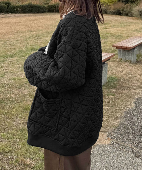 キルティングジャケット レディース 韓国 中綿ブルゾン ベースボールジャケット 羽織もの 防寒ジャンパー ライトアウター ポケット付き ノーカラージャケット着やせ 84YGL-004