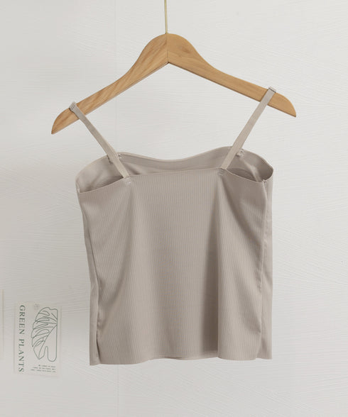 カップ付きキャミソール 韓国風ブラトップ レディース ダブルストラップ シームレスキャミ ノンワイヤー ベーシック肌着 大人可愛い 薄手インナーウェア カジュアル 84YJX-004