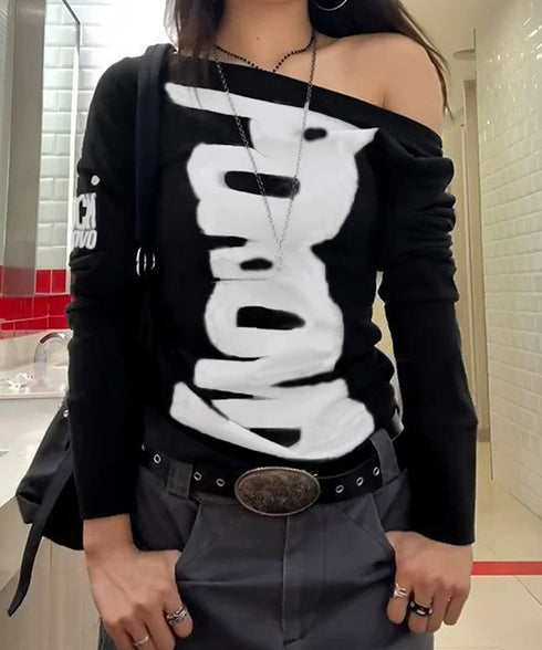 英字ロゴTシャツ オフショルダートップス 前後2way肩出しtシャツ長袖 レディース イラストtシャツ ブラッシュプリントトップス韓国風 ストリートガーリーY2K 84YYXC-001